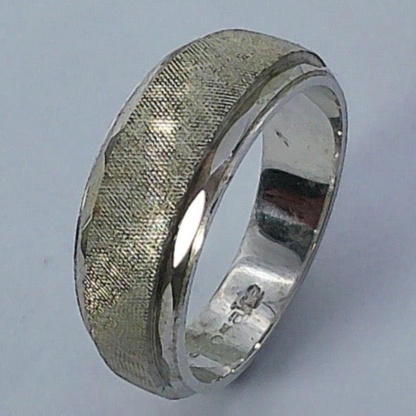 14K White Gold Keepsake Wedding Ring, 7-4.2mm, Size 5