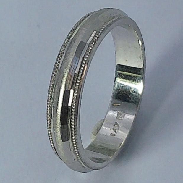 14K White Gold Goldmaster Wedding Ring, 4mm, Size 5.5