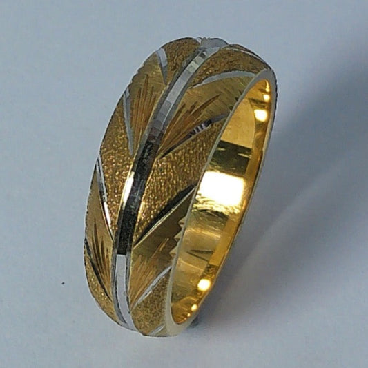 14K Yellow Gold Keepsake Wedding Ring, 6.8-3.8MM, Size 6