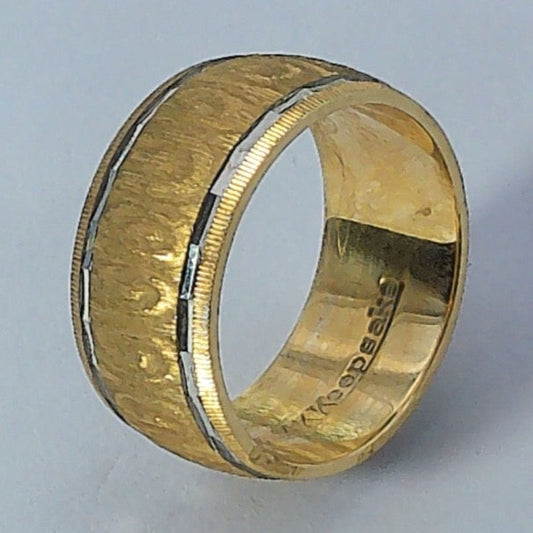 14K Yellow Gold Keepsake Wedding Band, 7.1mm, Size 5.5