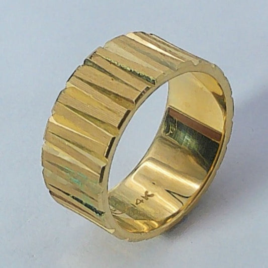 14K Yellow Gold Goldmaster Wedding Band, 7.9mm, Size 5.5