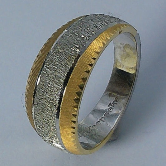 14K Tu-tone Keepsake Wedding Ring, 8.8-4mm, Size 6.5