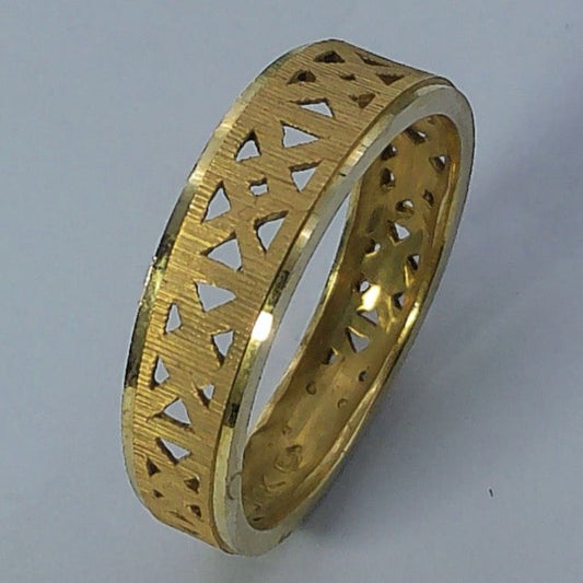 14K Yellow Gold Goldmaster ring, 5.9-4.4mm, Size 8