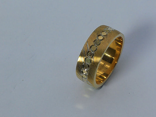 14K Yellow Gold Keepsake Wedding Band, 6mm, Size 4