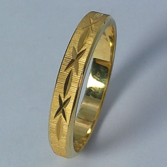 14K Yellow Gold Dia-Facet Wedding Ring, 3.8-3.5mm, Size 10